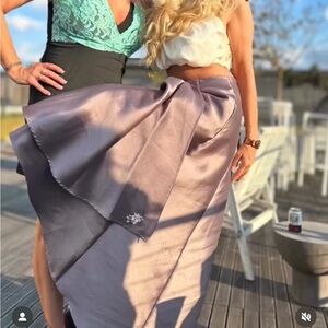 Elegant Gray/brown Satin Skirt